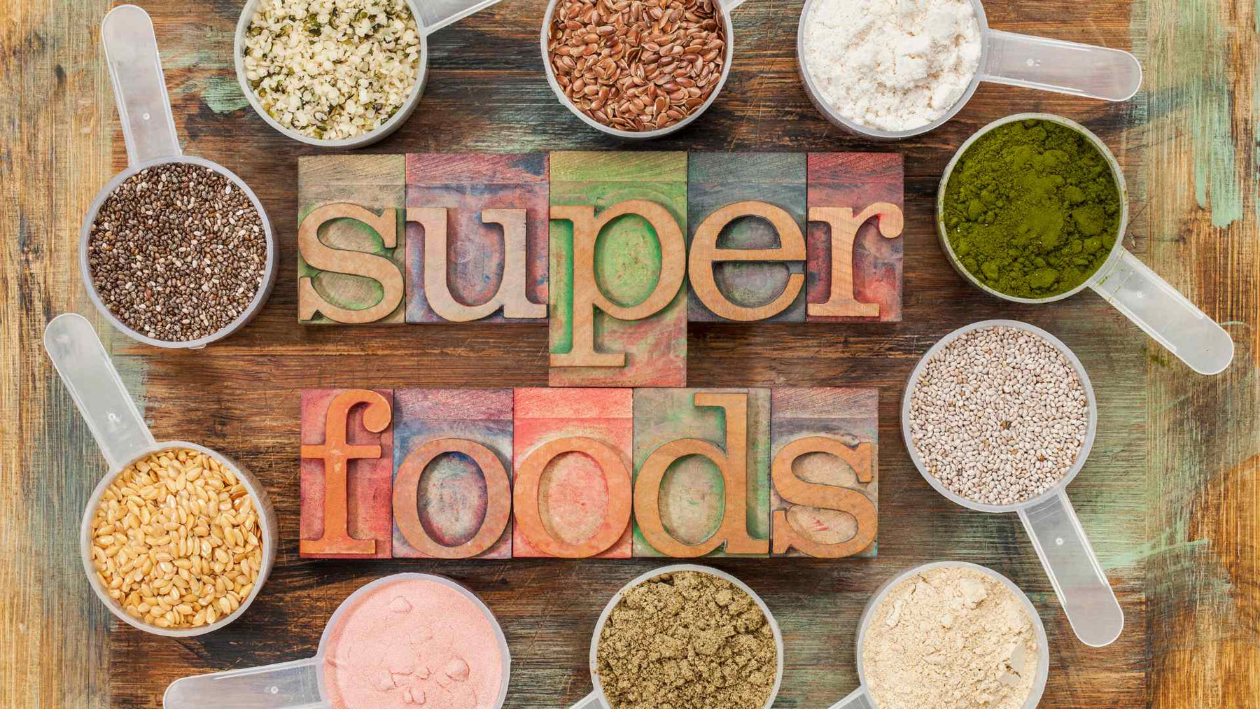 A Guide to Unlocking Mental Clarity with Superfood Powders in the United Kingdom